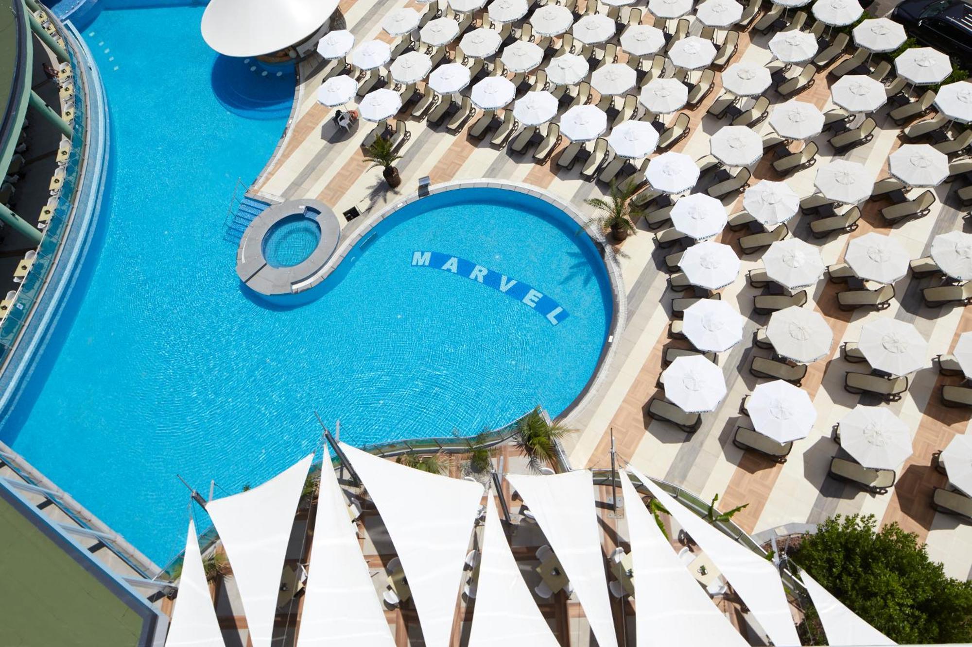 Hotel Marvel All Inclusive - Fully Renovated Free Beach Access Pantai Sunny Bagian luar foto