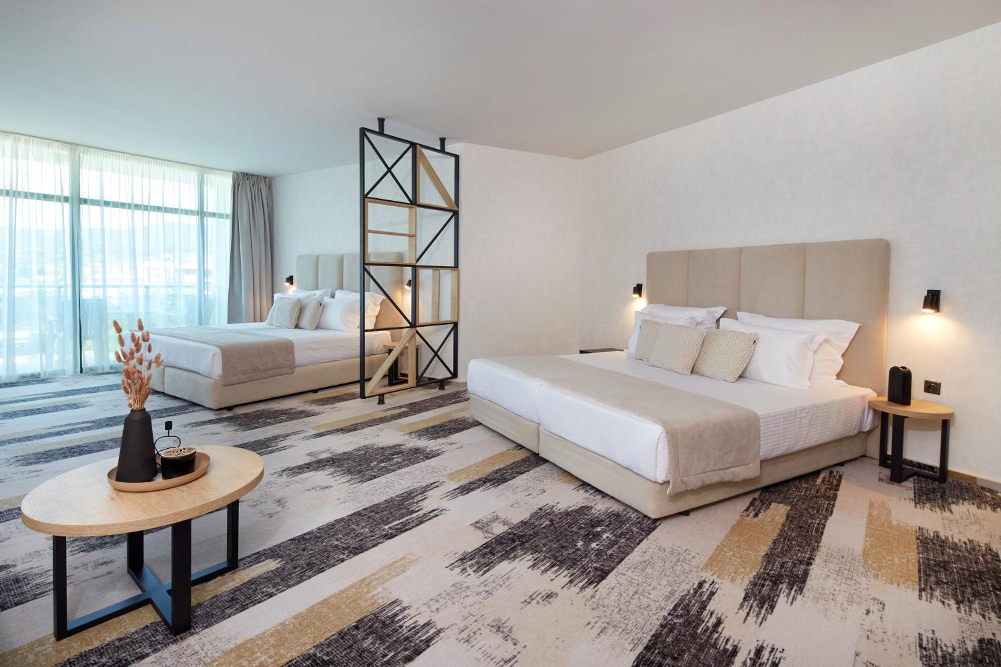 Hotel Marvel All Inclusive - Fully Renovated Free Beach Access Pantai Sunny Bagian luar foto