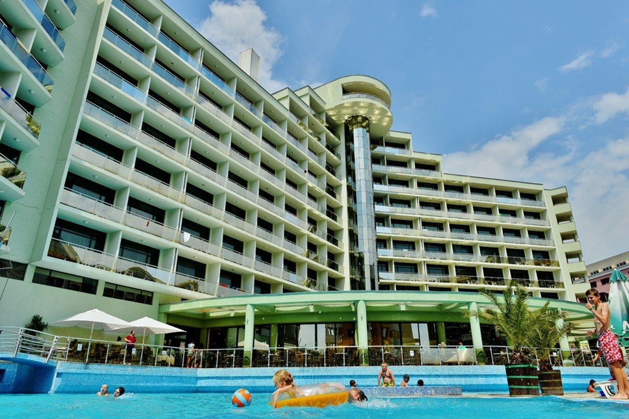 Hotel Marvel All Inclusive - Fully Renovated Free Beach Access Pantai Sunny Bagian luar foto